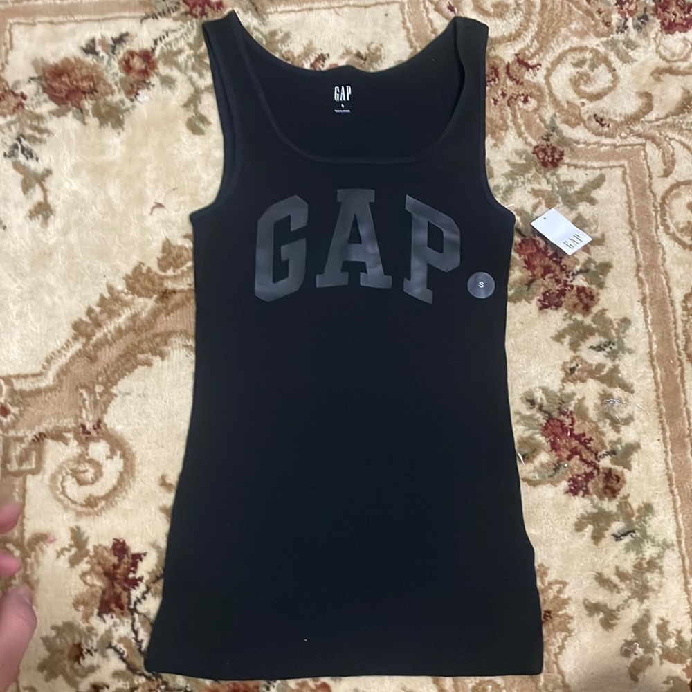 GAP tank top size small